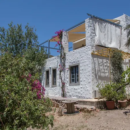 Marselos House *